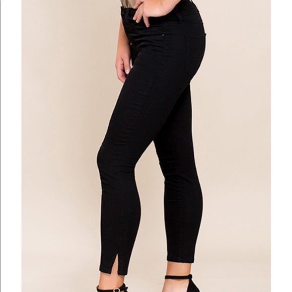 Royalty For Me Pants - Royalty For Me Black Jeans Size 16